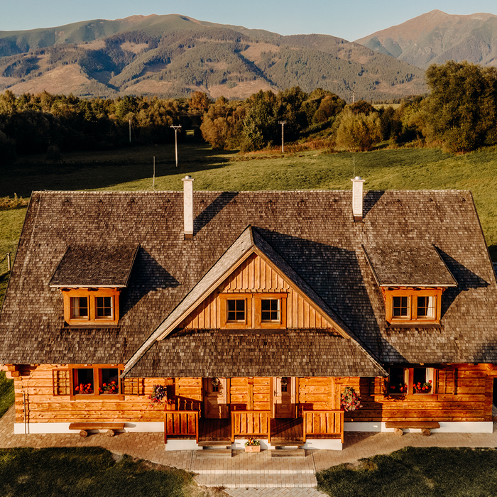 Shiplap vs. Loglap: A Comprehensive Comparison